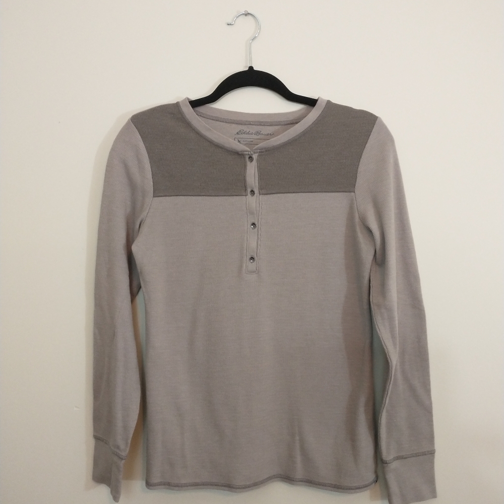 Eddie Bauer thermal gray medium outdoor henley